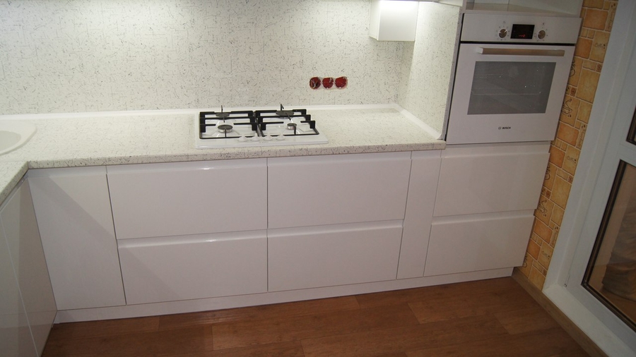 Белый кухонный гарнитур-Кухня МДФ в эмали «Модель 286»-фото2