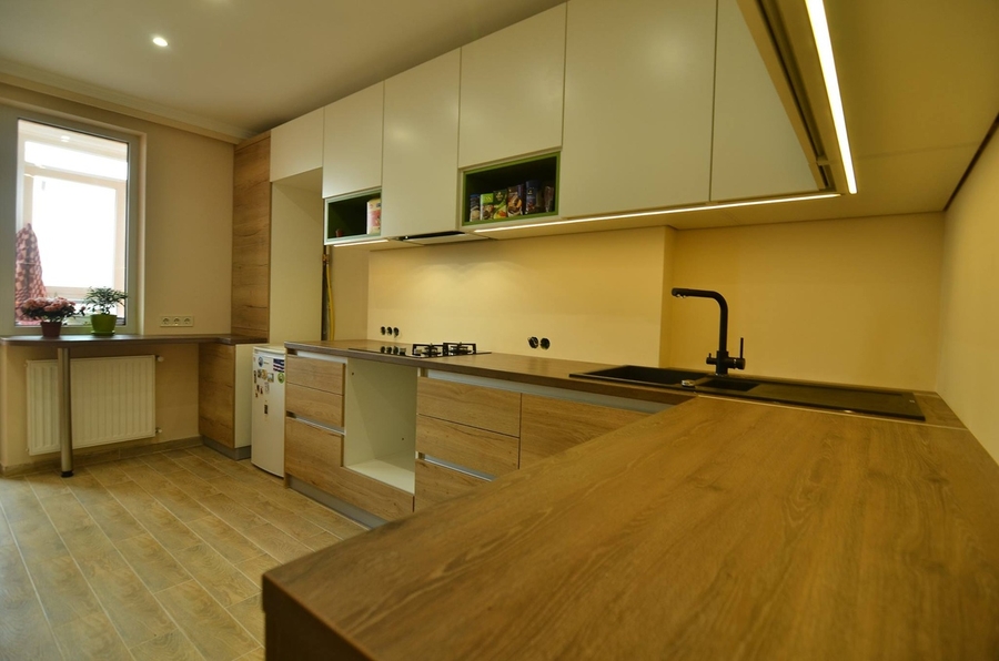 Белый кухонный гарнитур-Кухня из пластика «Модель 369»-фото1