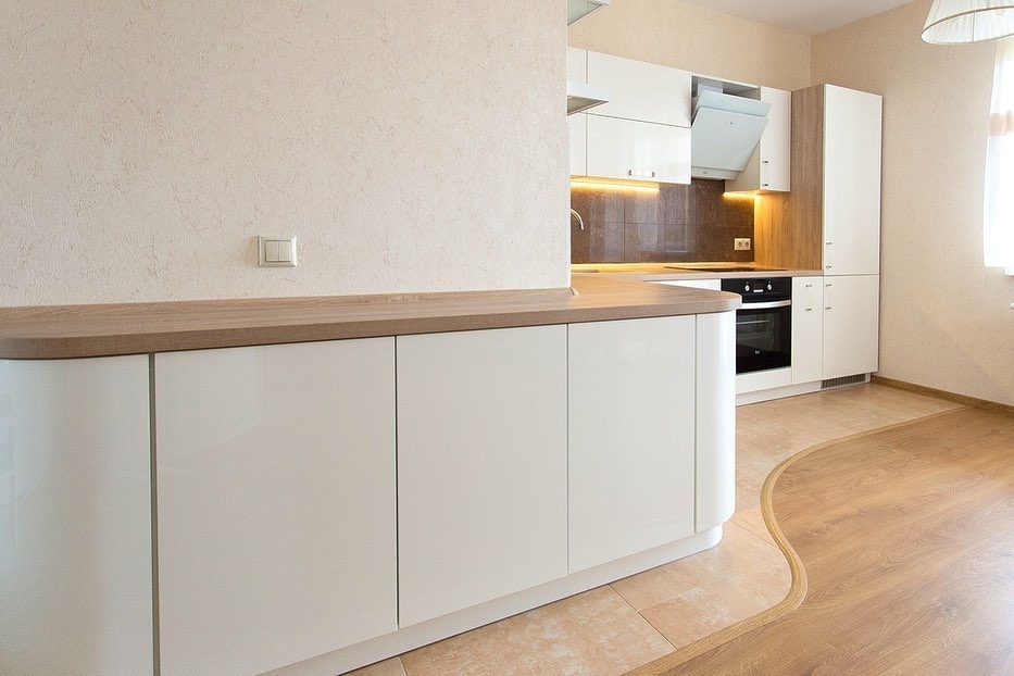 Белый кухонный гарнитур-Кухня МДФ в эмали «Модель 619»-фото3