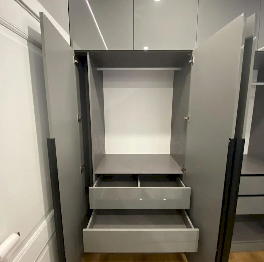 Встроенные шкафы-Встроенный распашной шкаф на заказ «Модель 20»-фото7